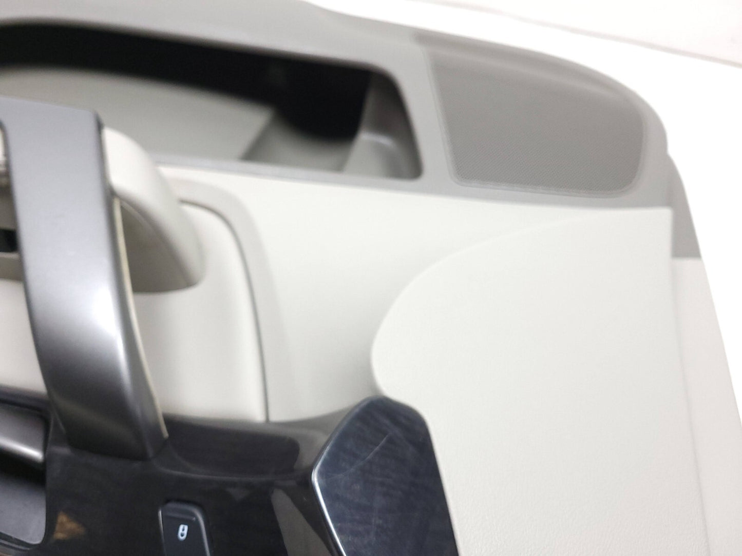 2007 - 2009 Acura Mdx Door Panel Trim Front Passenger Side Right OEM