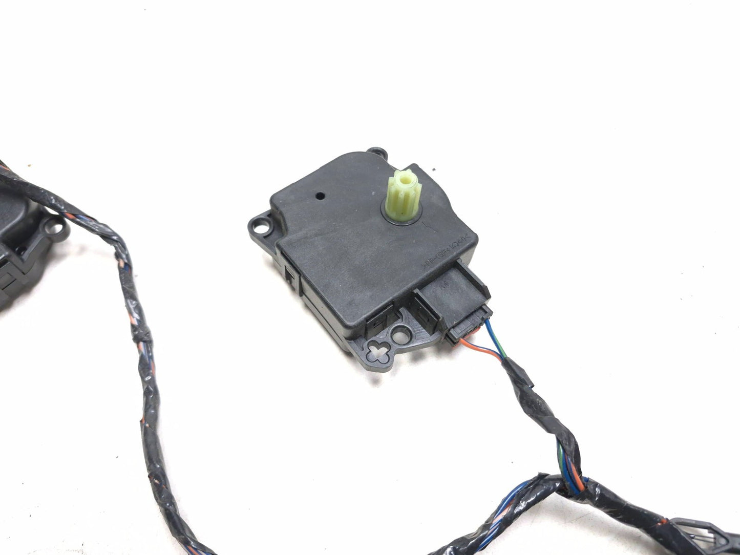 2020 Dodge Challenger HVAC AC Heater Actuator Flap Motor & Wire Harness OEM