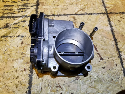 15 16 17 Nissan Rogue 2.5l Throttle Body Valve OEM 33k