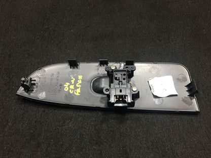 02 - 06 Honda Cr-v Crv Front Window Control Switch Passenger Right OEM