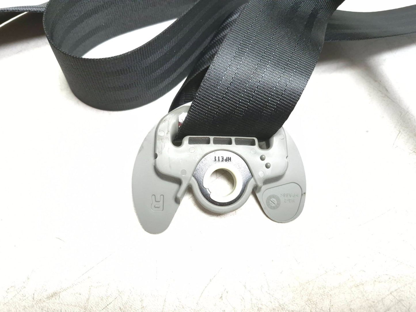 2014 Hyundai Accent Seat Belt Retractor Front And Rear 3pcs OEM