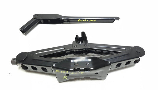 2017 Ford Focus Jack Lift Dm5z-17080-a OEM