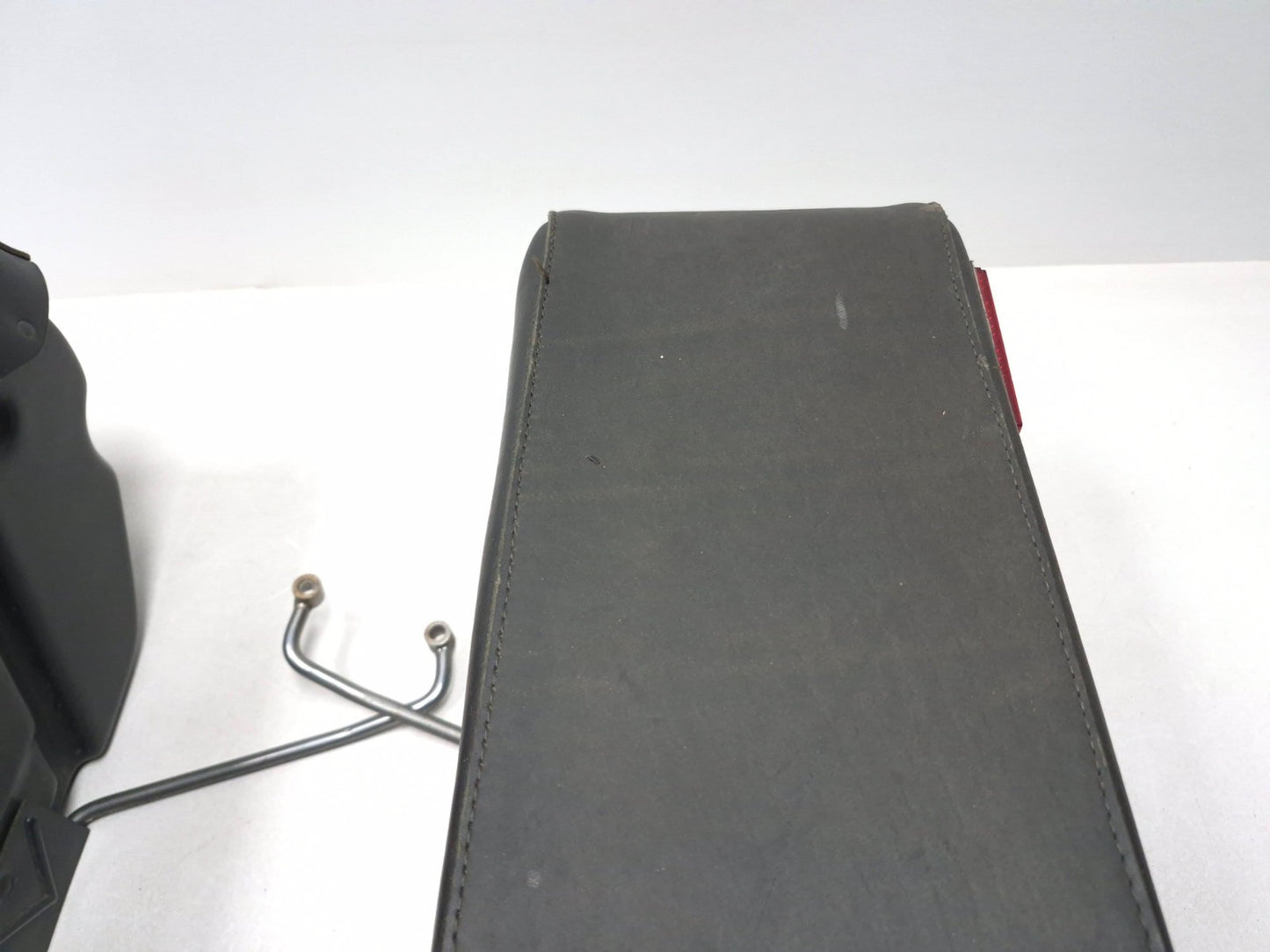 1999 Suzuki Intruder 1500 Rear Right & Left Luggage Saddle Bag Pair OEM