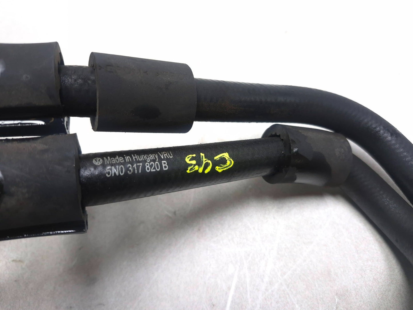 2011 Volkswagen Tiguan Auto Transmission Oil Cooler Line Temperature Valve Oem✅