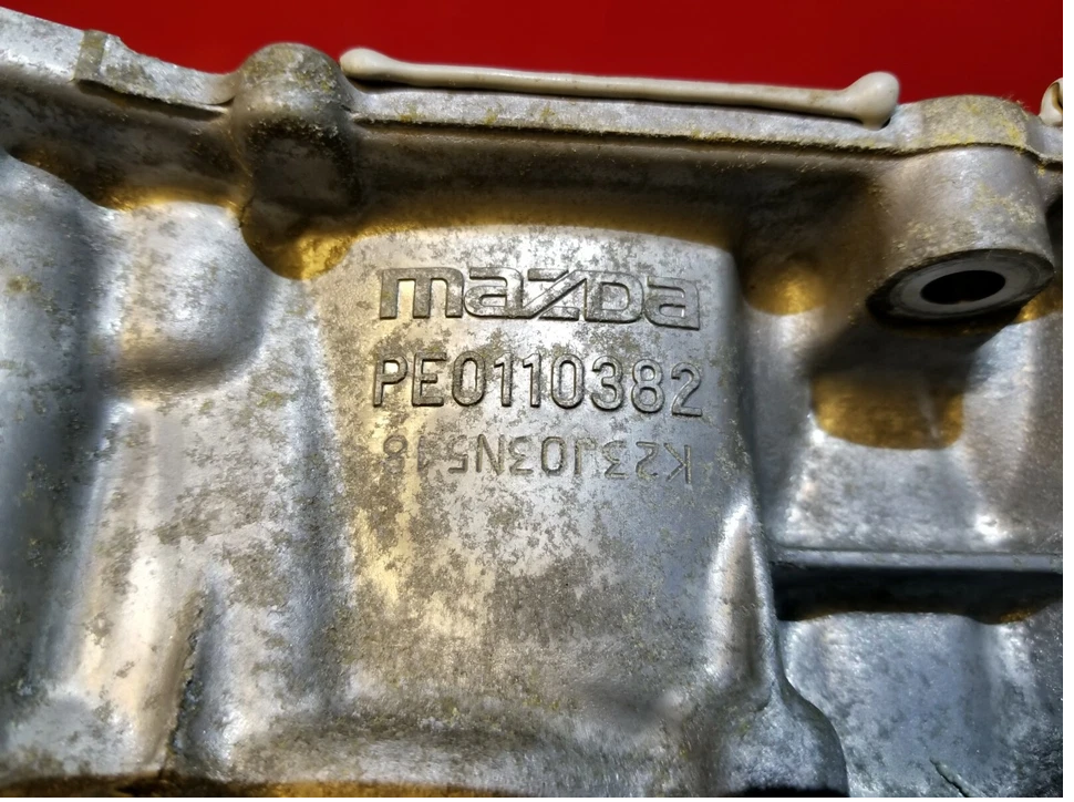 2014 Mazda 3 2.0l Engine Crankshaft Lower Block Housing OEM