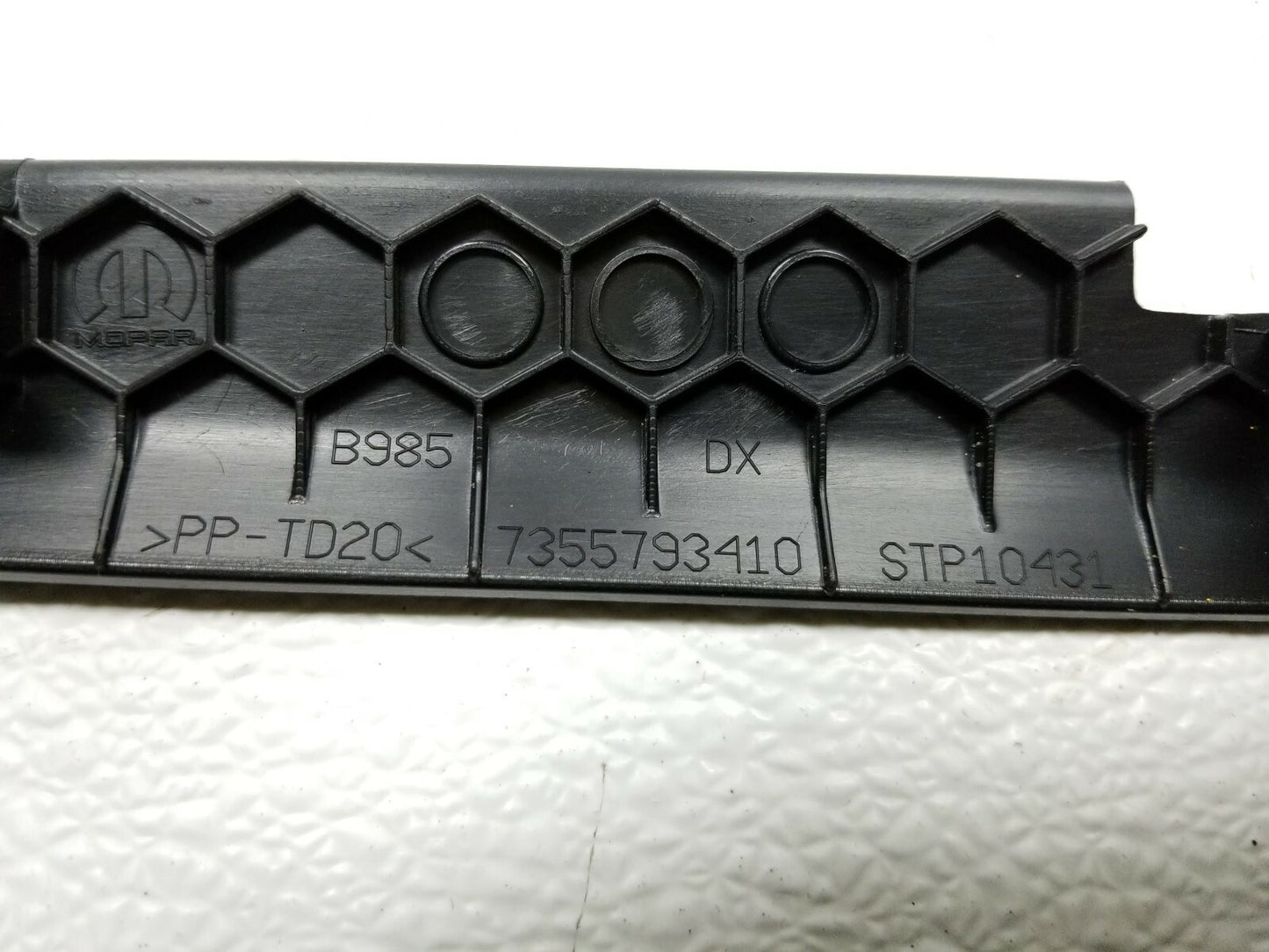 15 16 17 Jeep Renegade Front Right Side A Pillar Middle Cover Trim OEM 62k Miles
