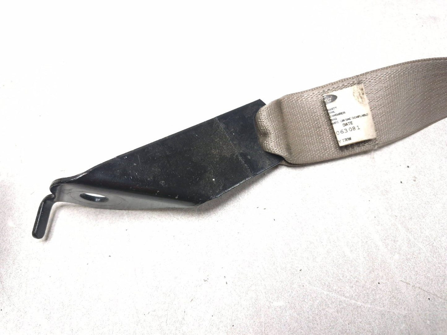 2008 Lincoln Navigator Front Seat Belt Retractor Left & Right OEM