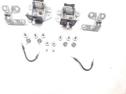 2007 Range Rover Tailgate Liftgate Trunk Hinge Lower & Upper Set OEM