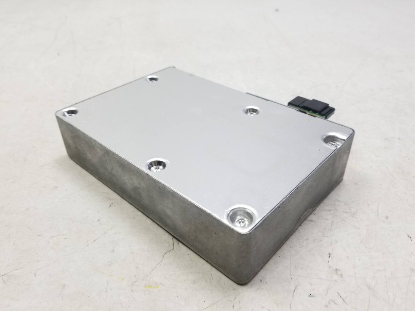 2011 Cadillac SRX Communication Control Module OEM