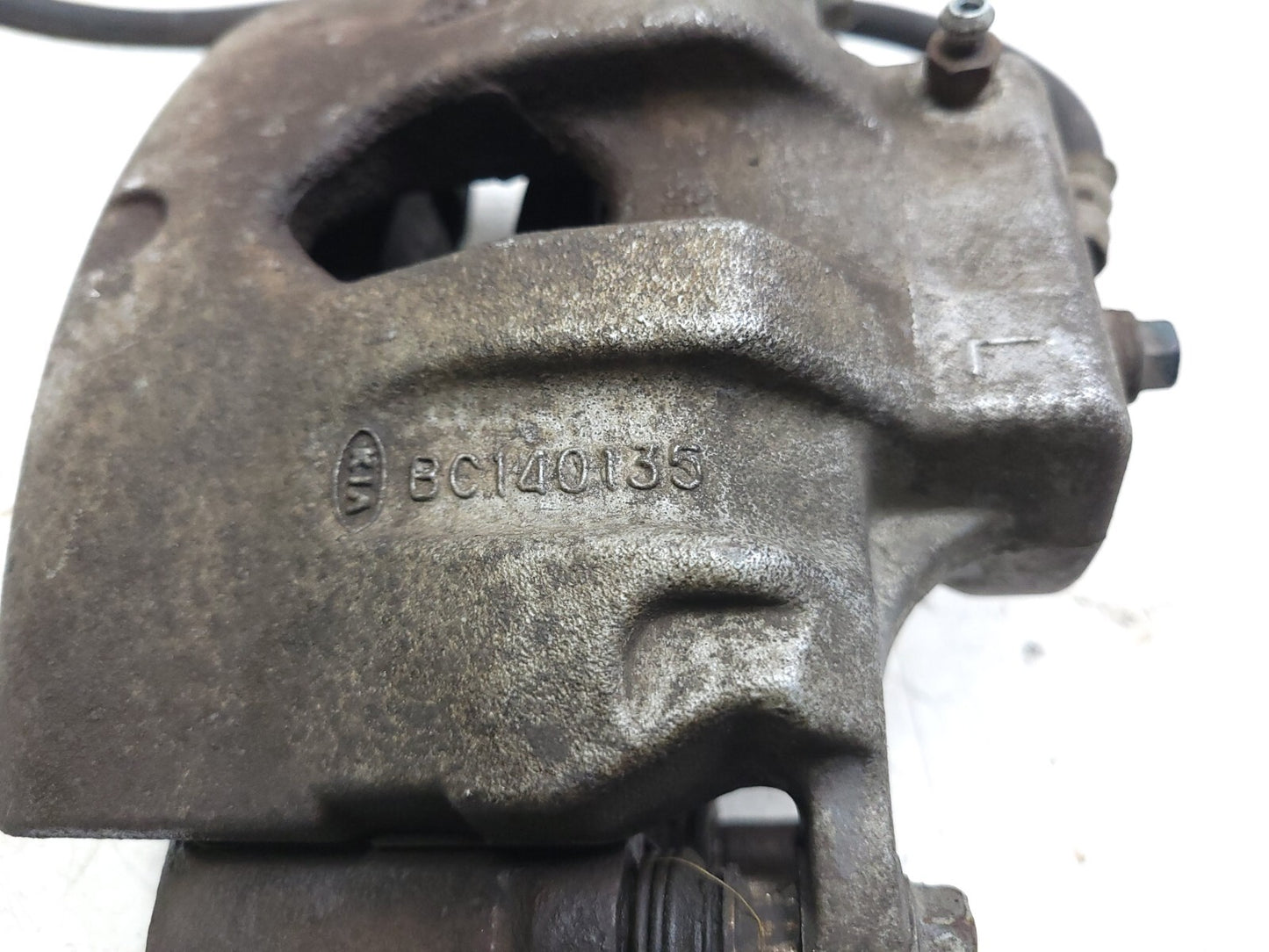 2011 Hyundai Genesis Coupe Brake Caliper Front Left & Right Pair OEM