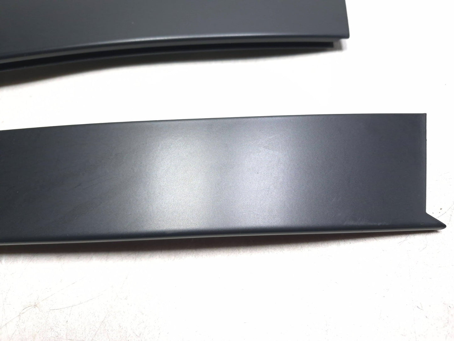 2011 Volvo S40 Door Pillar Applique Molding Passenger Side Front & Rear OEM