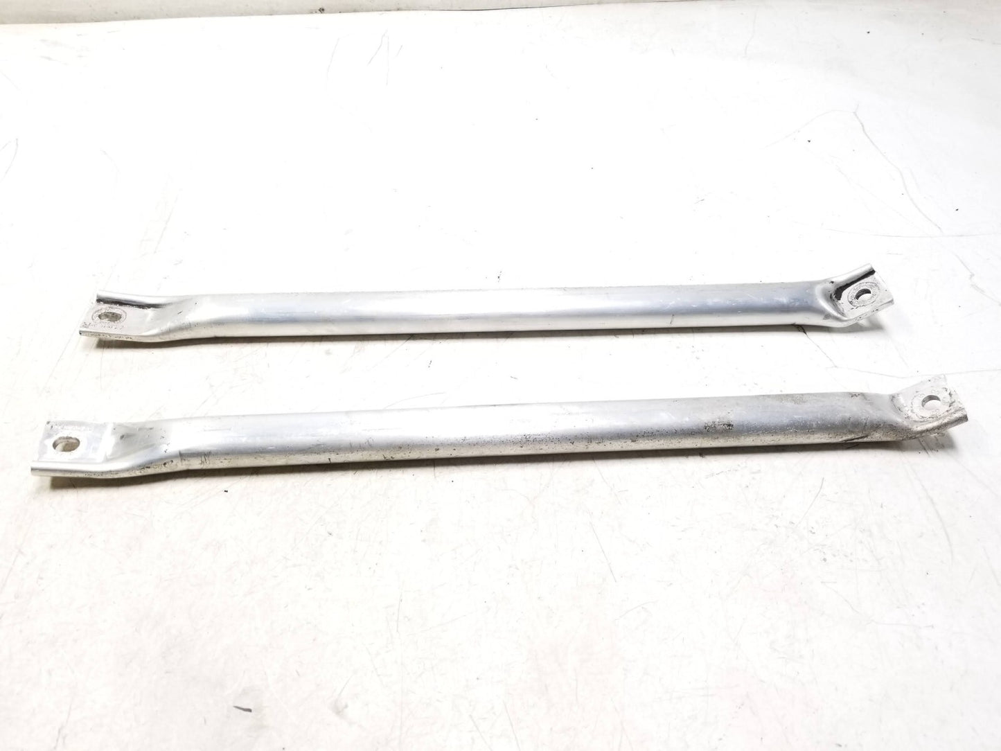 07-13 BMW X5 X6 E70 Strut Tower V-brace Radiator Support Brace Left & Right OEM