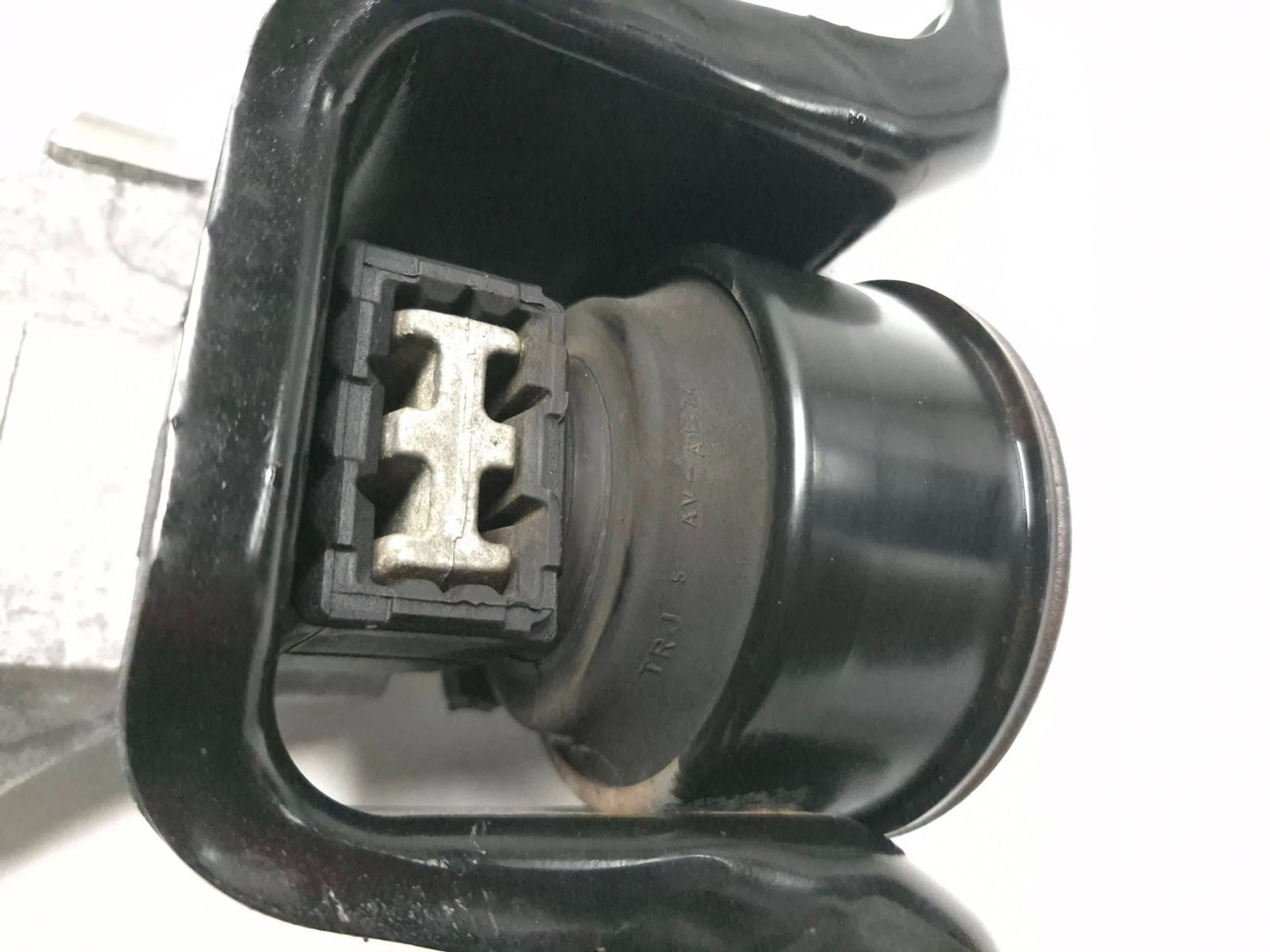 2011 Nissan Juke Engine Mount OEM