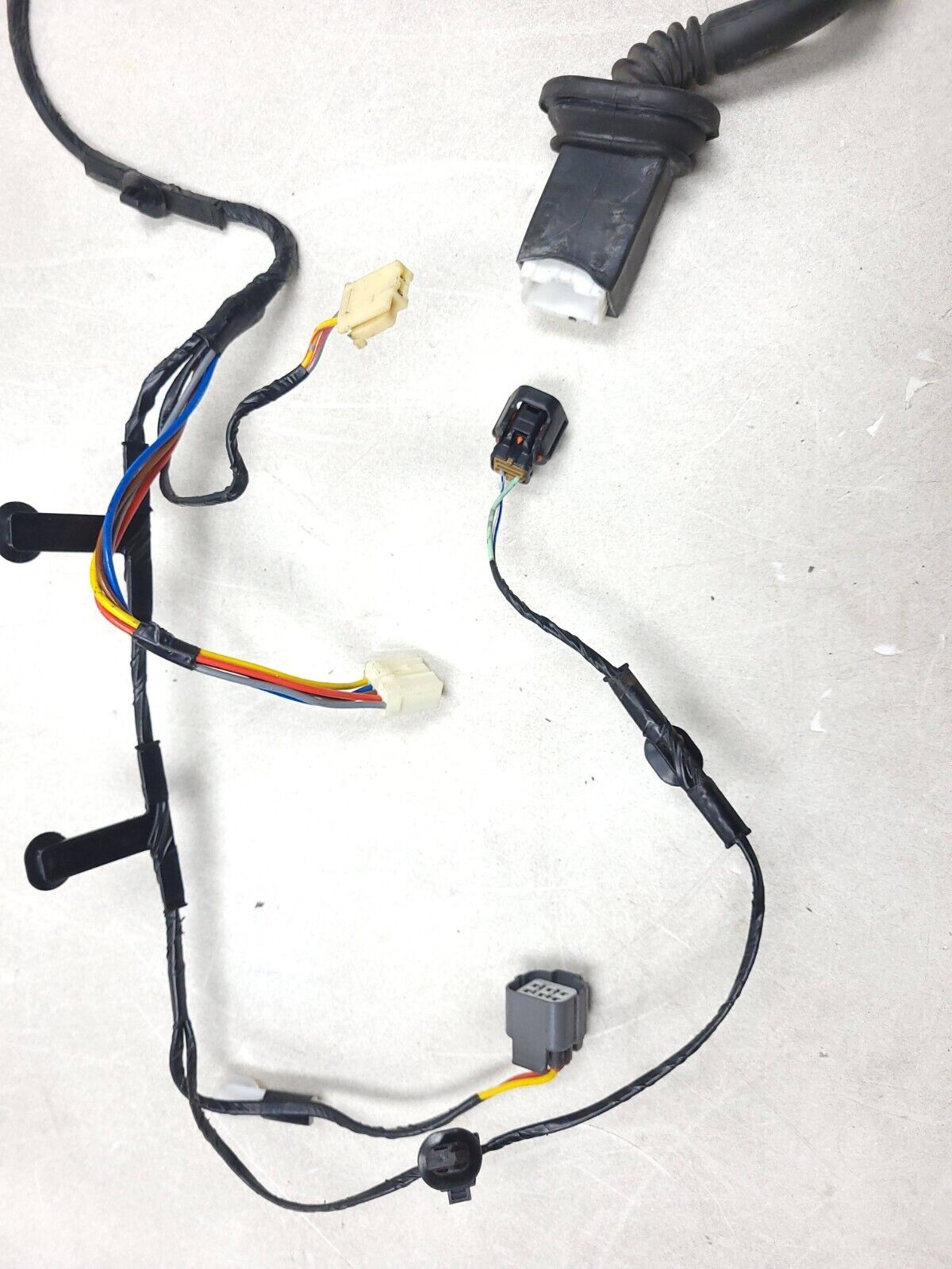 07 - 10 Mitsubishi Outlander Door Wire Harness Rear Passenger Side Right OEM