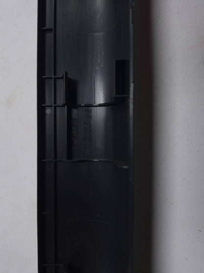 2015 Nissan Juke Rear Door Interior Sill Scuff Trim Cover Left & Right OEM