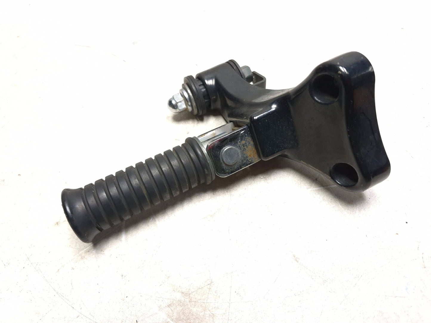 2003 Kawasaki Vulcan Vn1600 Rear Left & Right Footrest Pair OEM