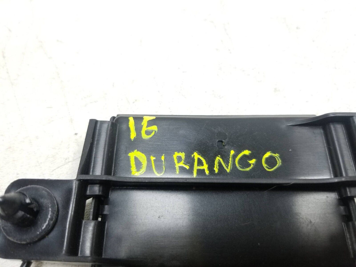 16 - 22 Dodge Durango Antenna Remote Start And Keyless Entry Module 68185768 OEM