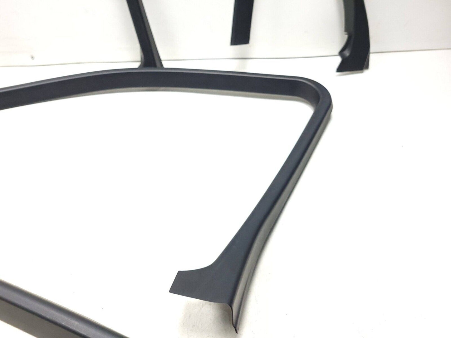 07 - 13 BMW X5 Interior Door Window Chanel Frame Cover Trim 4pcs OEM