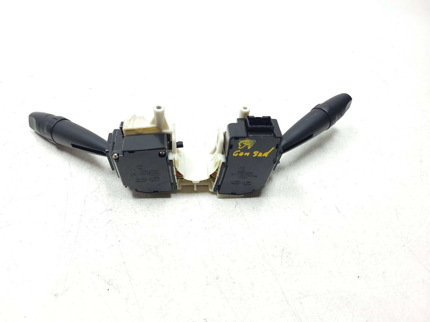 09-14 Hyundai Genesis Steering Column Headlight Wiper Turn Switch OEM Sedan