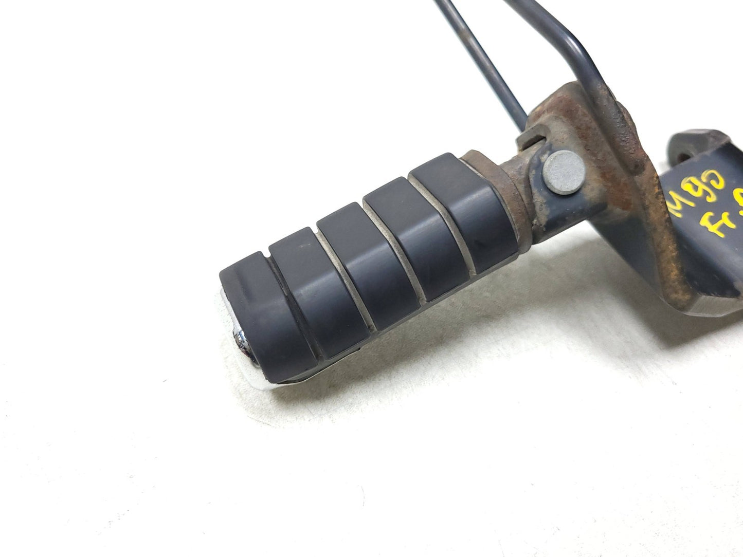 2008 Honda Shadow Aero Vt 750 Ca Front Right Driver Foot Peg Mount Bracket OEM