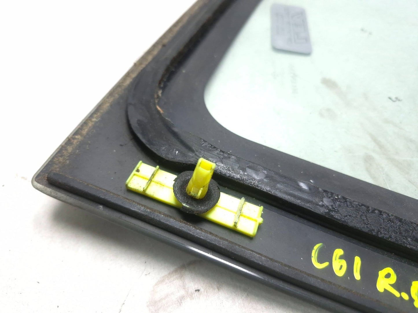 2007 Honda Fit Rear Quarter Vent Glass Driver Side Left 73561-saa-g01 OEM