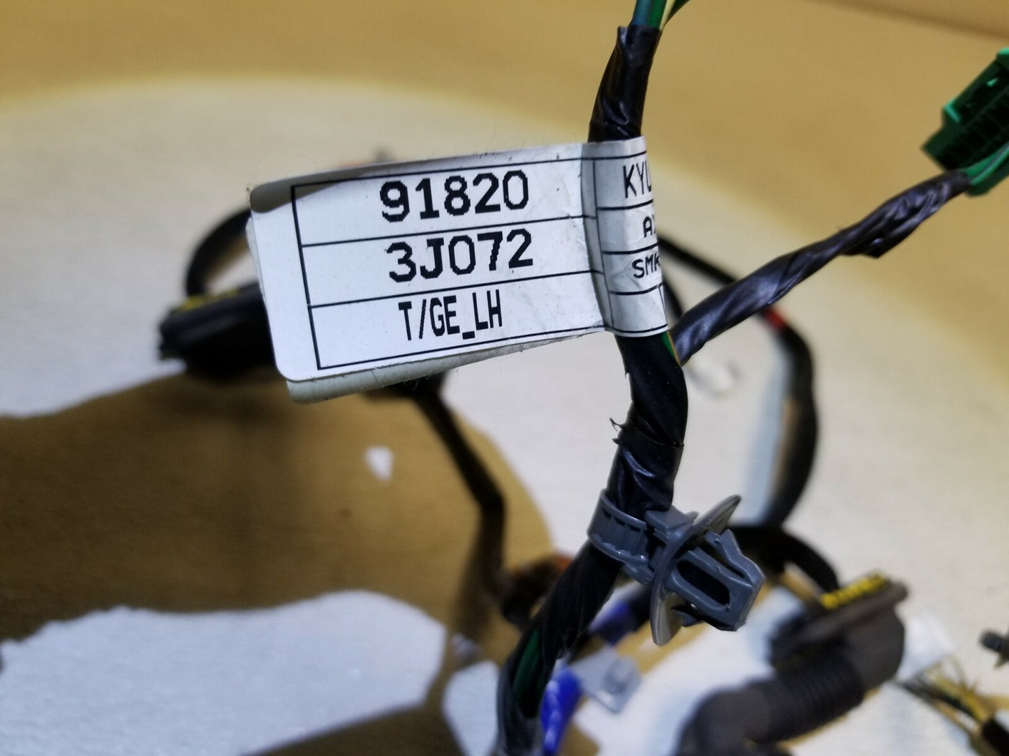 2011 Hyundai Veracruz Trunk Tailgate Wiring Harness Left & Right Side OEM