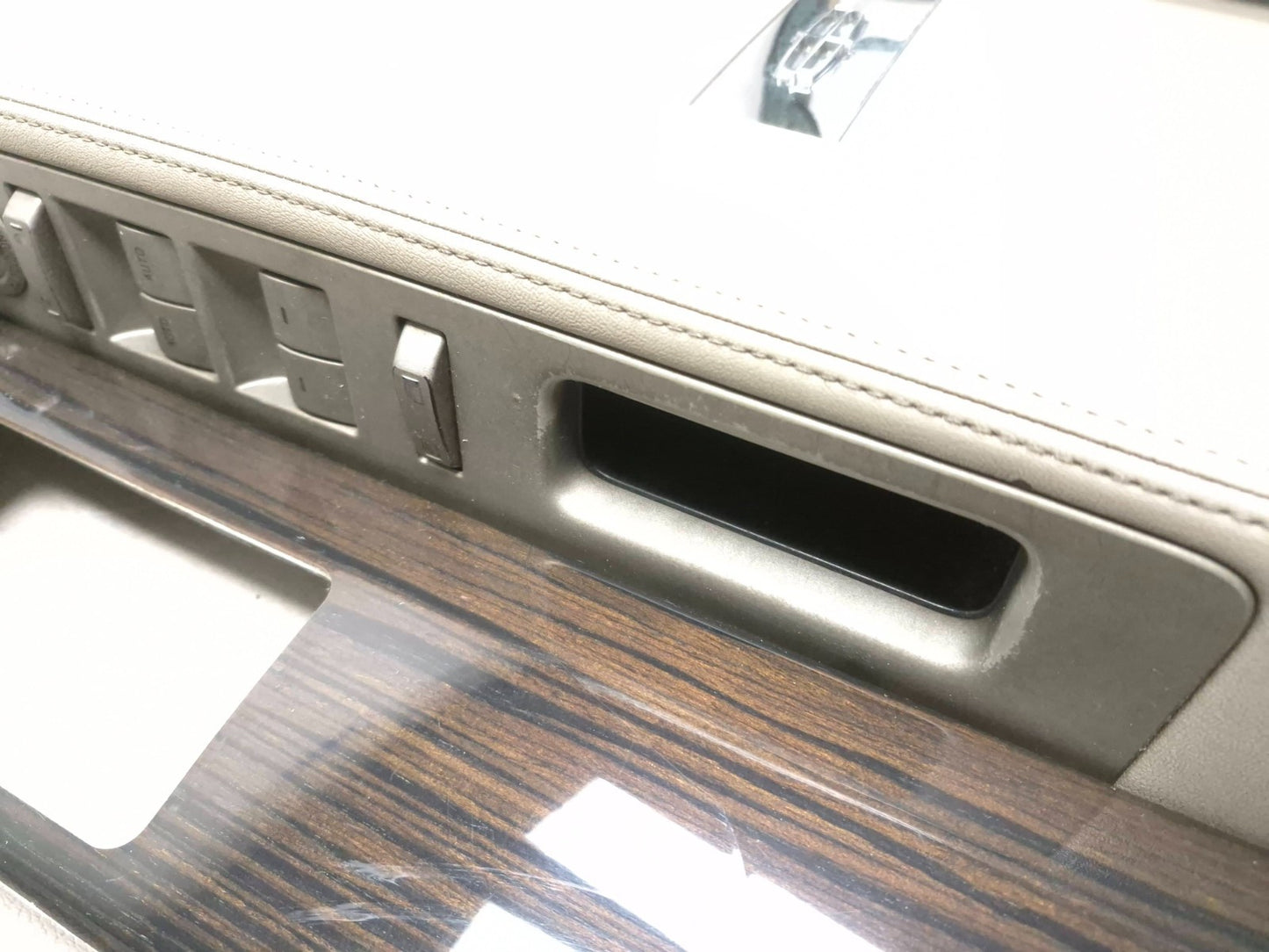 2008 Lincoln Navigator Front Door Panel Trim Driver Side Left & Master Switc OEM