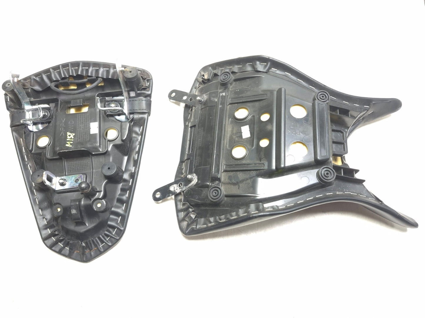 2024 Yamaha R3 Yzfr3 Seat Front & Rear Pair OEM