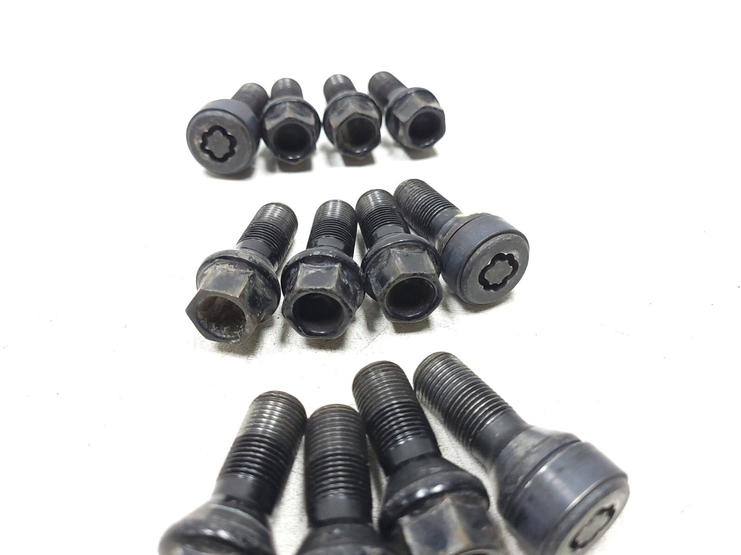 10-13 Mini Cooper R56 Wheel Lug Nut W/ Lock 20pcs  OEM 62k