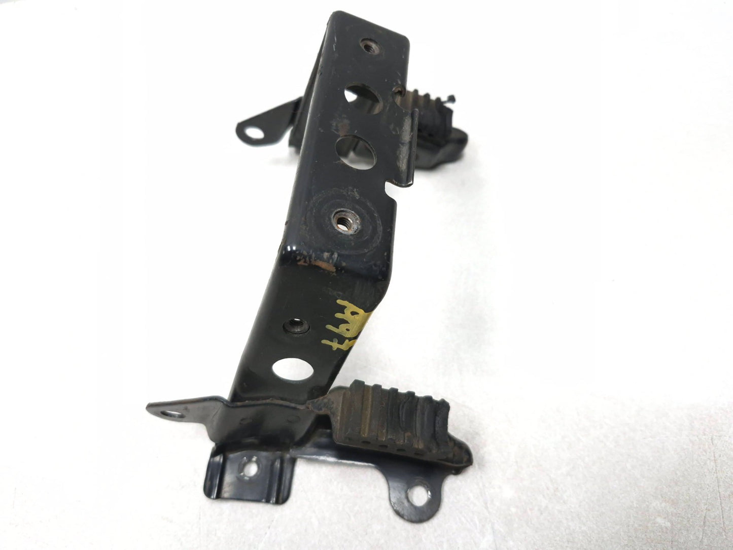 1993 Suzuki Gsx 600 Fp Katana Rear Fuel Tank Bracket OEM