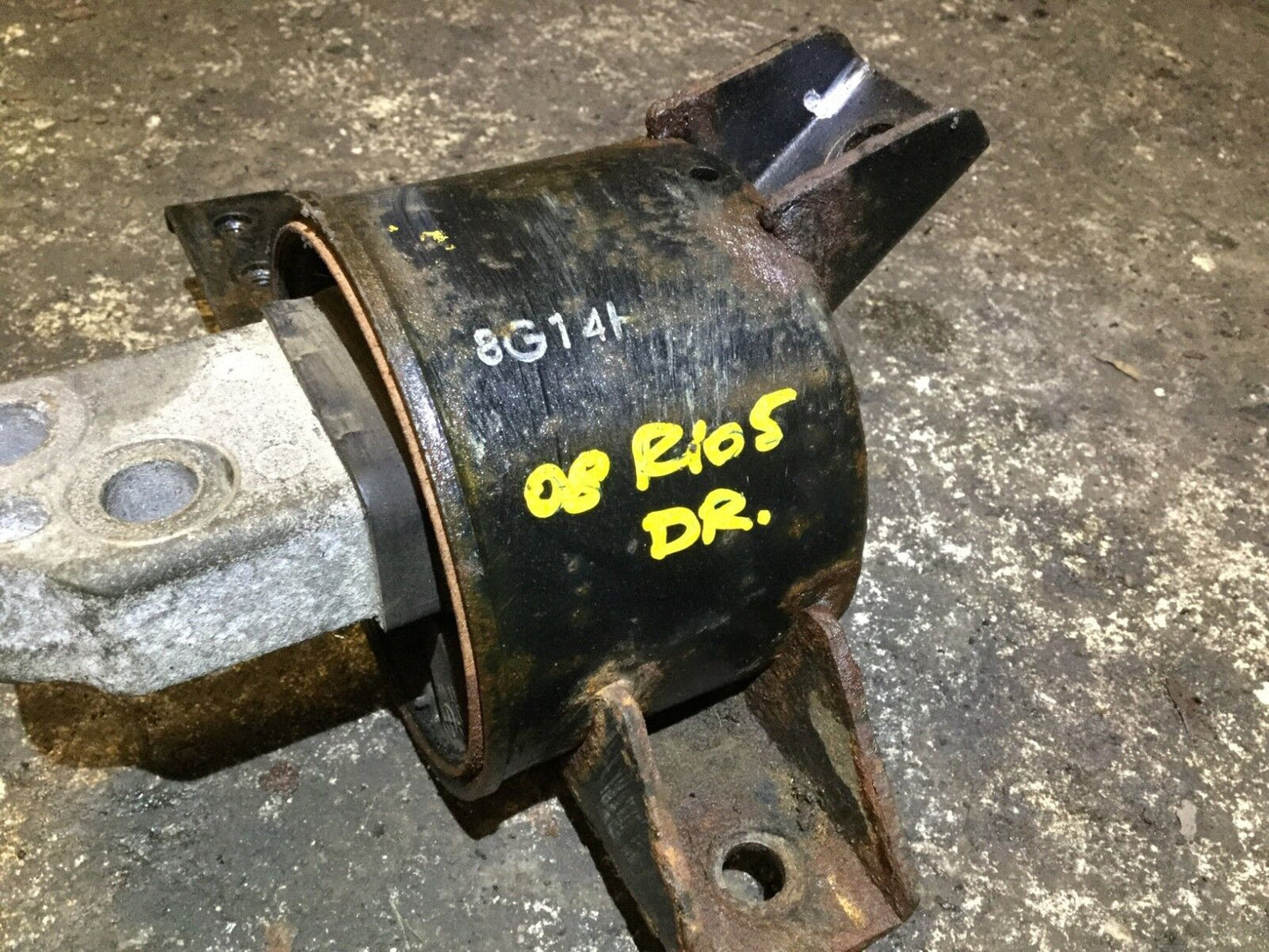 06 07 08 09 10 11 Kia Rio 1.6l Engine Mount OEM