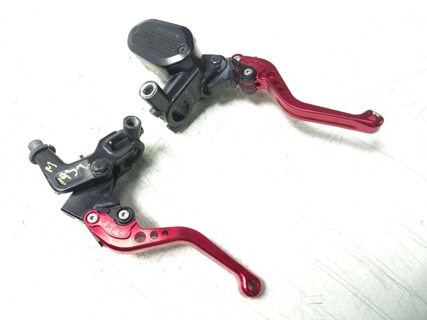 2019 Kawasaki Z400 Er400d Front Brake Master Cylinder & Clutch Lever Pair OEM