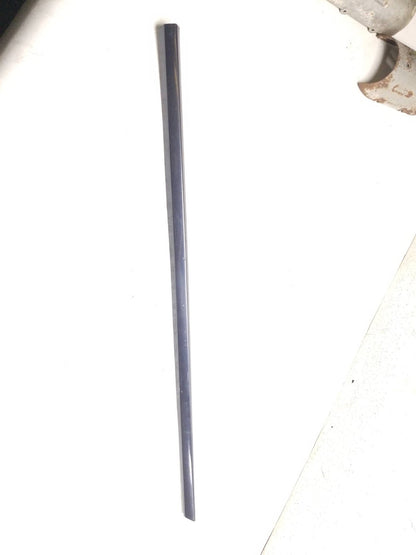 2013 Dodge Caravan Door Window Belt Seal Molding Fron Passenger Side Right OEM