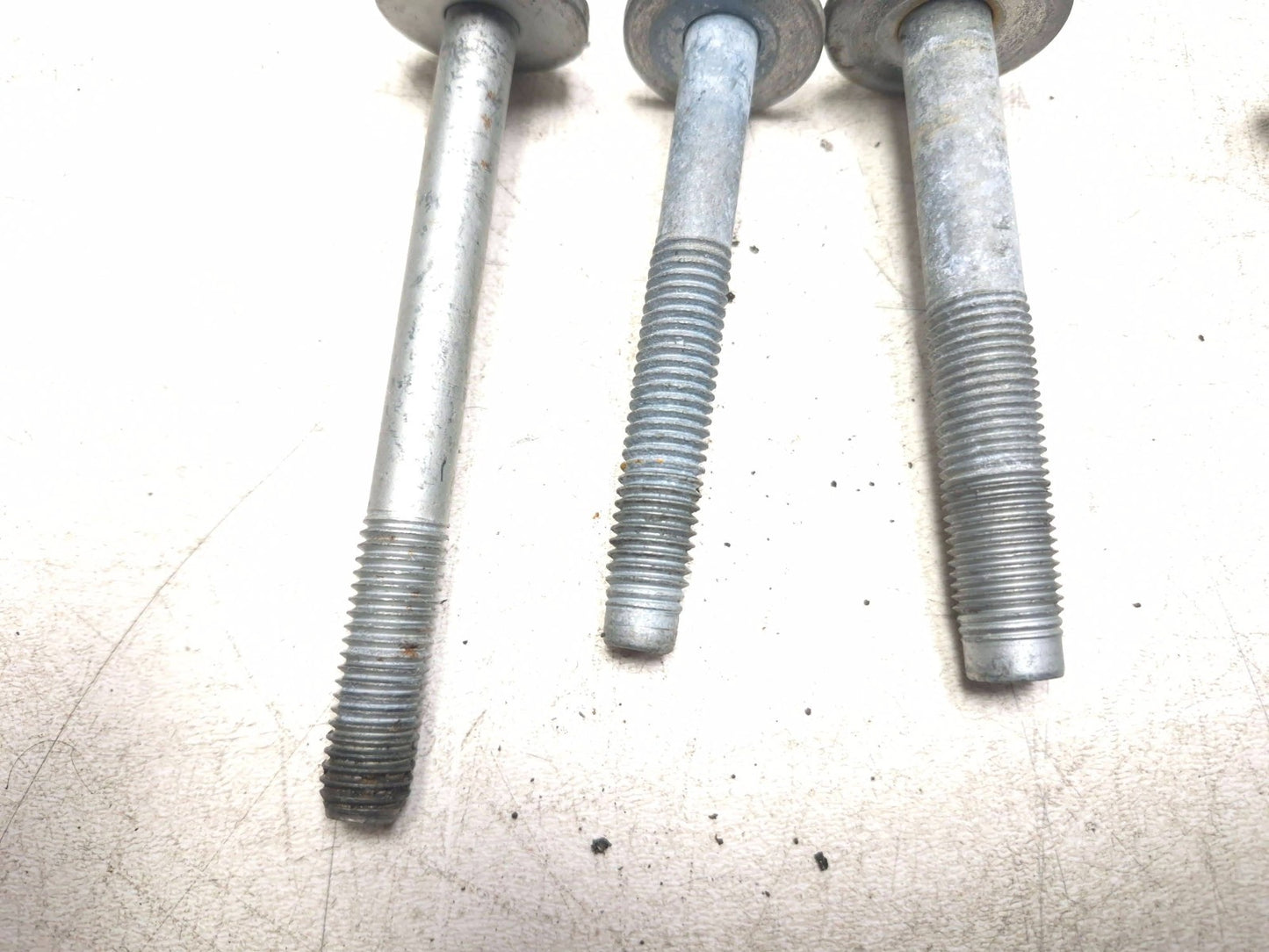 2024 Alfa Romeo Stelvio Front Subframe Bolt 6pcs Roem