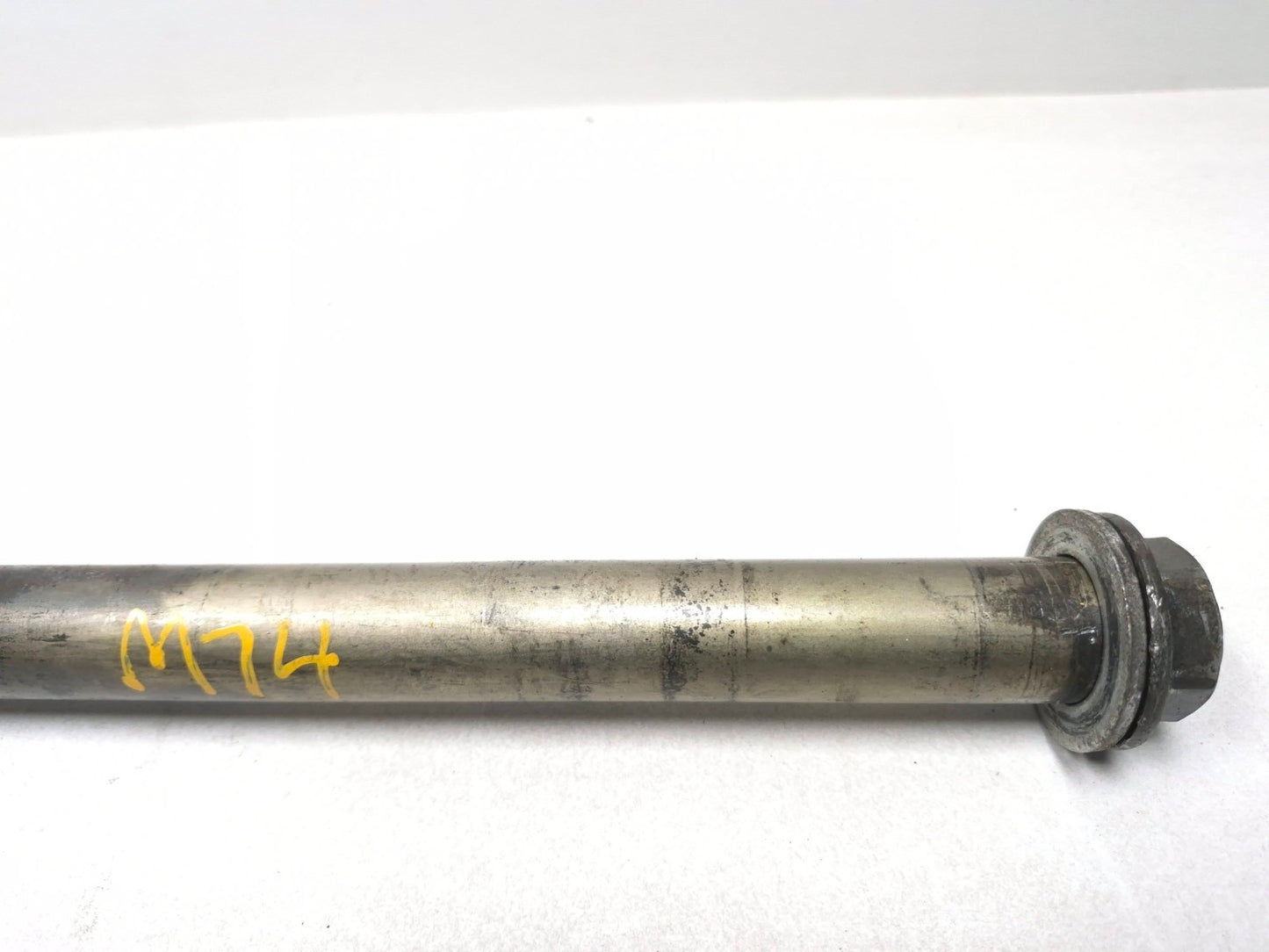 2009 Harley-davidson Sportster Xl883l Rear & Front Wheel Axle Pair OEM