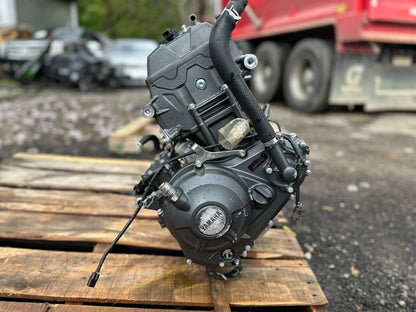 2025 Yamaha R3 Yzfr3 Engine Motor OEM
