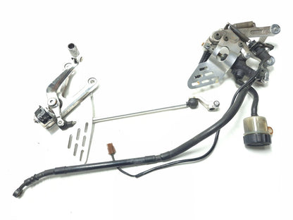 2003 - 2009 Yamaha Yzf R6 Front Foot Peg Bracket & Master Cylinder & Shifter 2pc