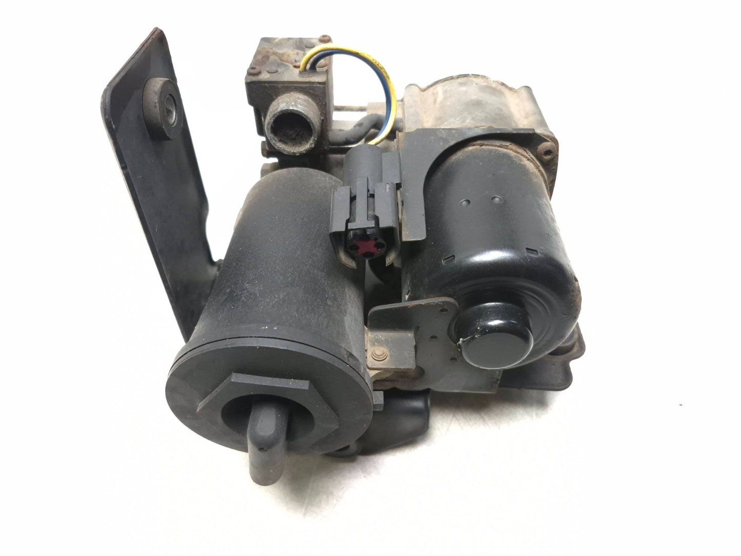 2008 Lincoln Navigator Air Suspension Pump Motor  OEM