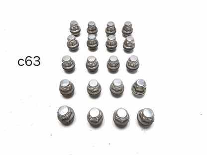 2004 Toyota Corolla Matrix Wheel Lug Nut 20pcs OEM