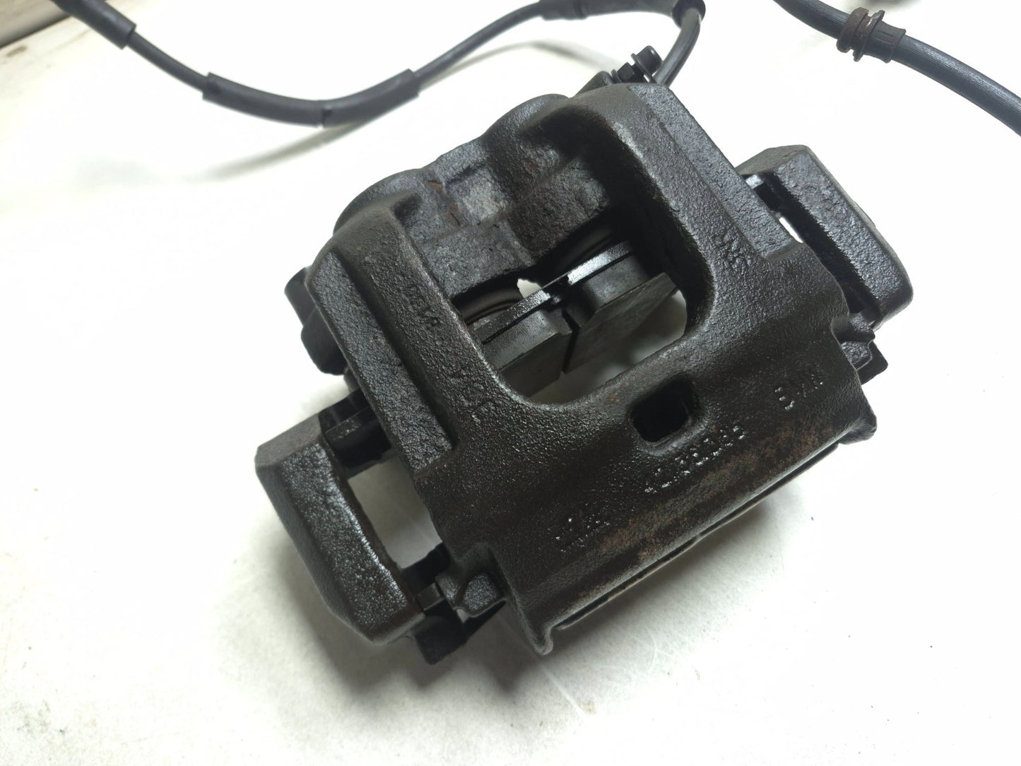 2008 BMW X6 E71 Brake Caliper Left & Right Pcs 4 OEM