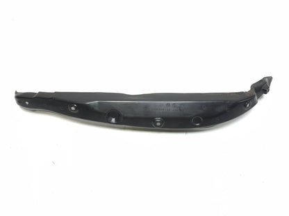2011 Mercedes S400 W221 Front Fender Cover Seal Left & Right  OEM