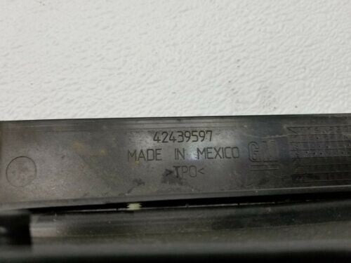 2019 Chevrolet Blazer Rs Skirt Rocker Panel Molding Left Driver Side OEM