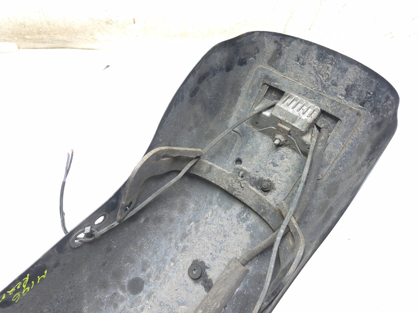 2004 Harley-davidson Sportster Xl883 Rear Fender OEM