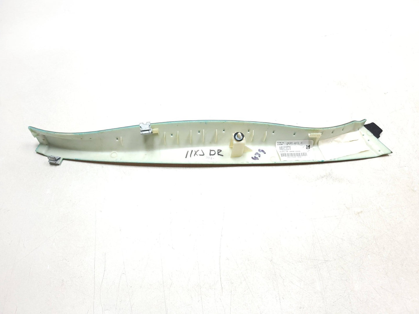 2010 - 2015 Jaguar XJ Lower C Pillar Panel Cover Trim Left & Right OEM