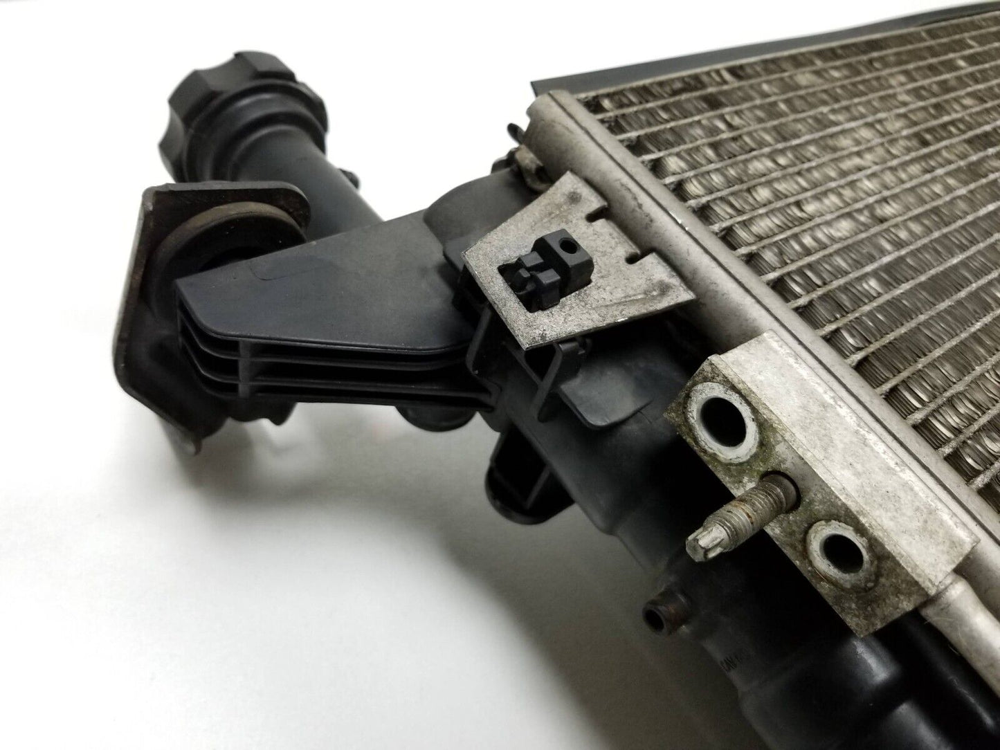 13 14 15 16 GMC Acadia Radiator Condenser Cooling Fan Assy OEM