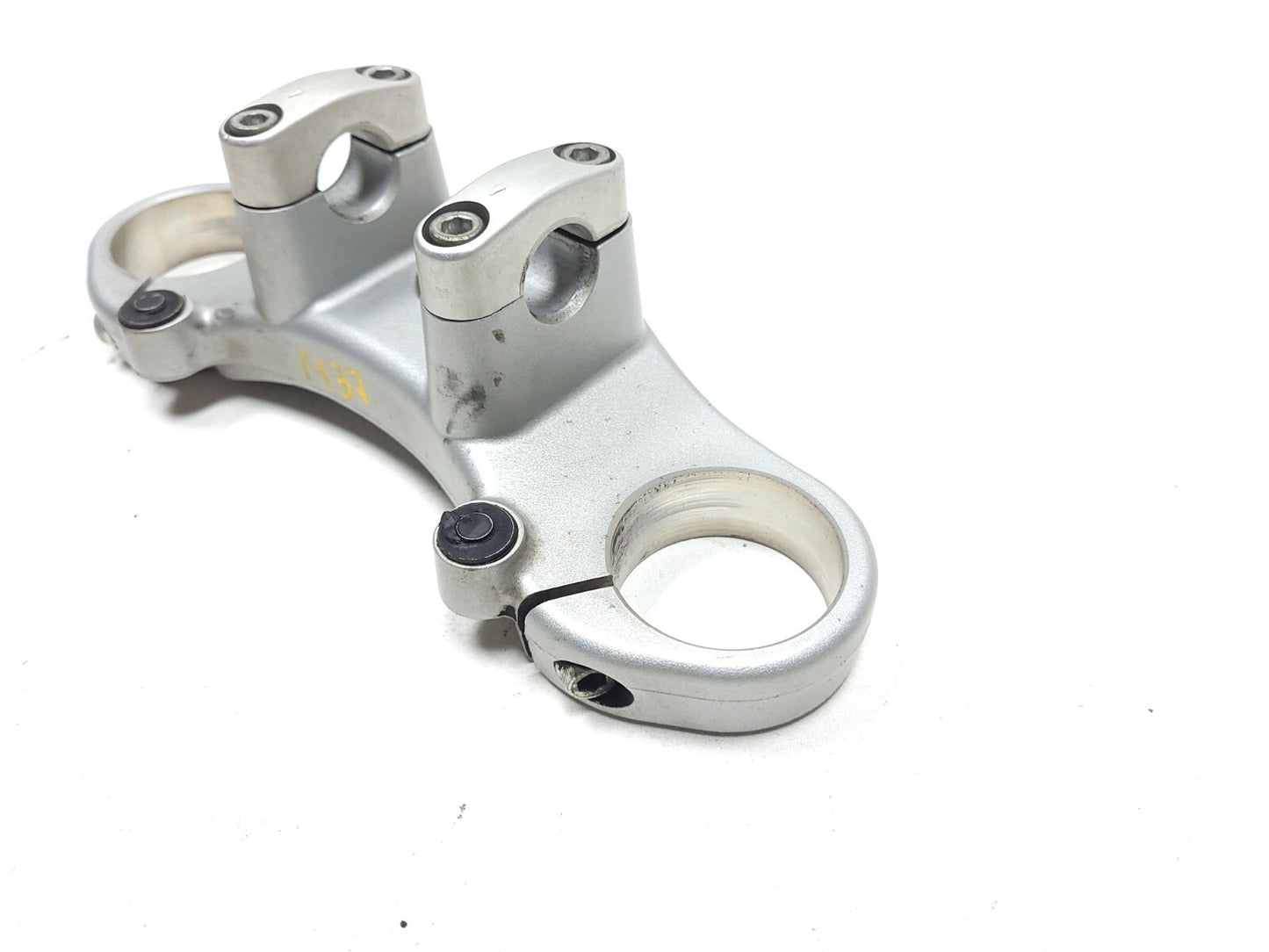 02-06 Ducati Monster M600 620 Triple Tree Lower OEM