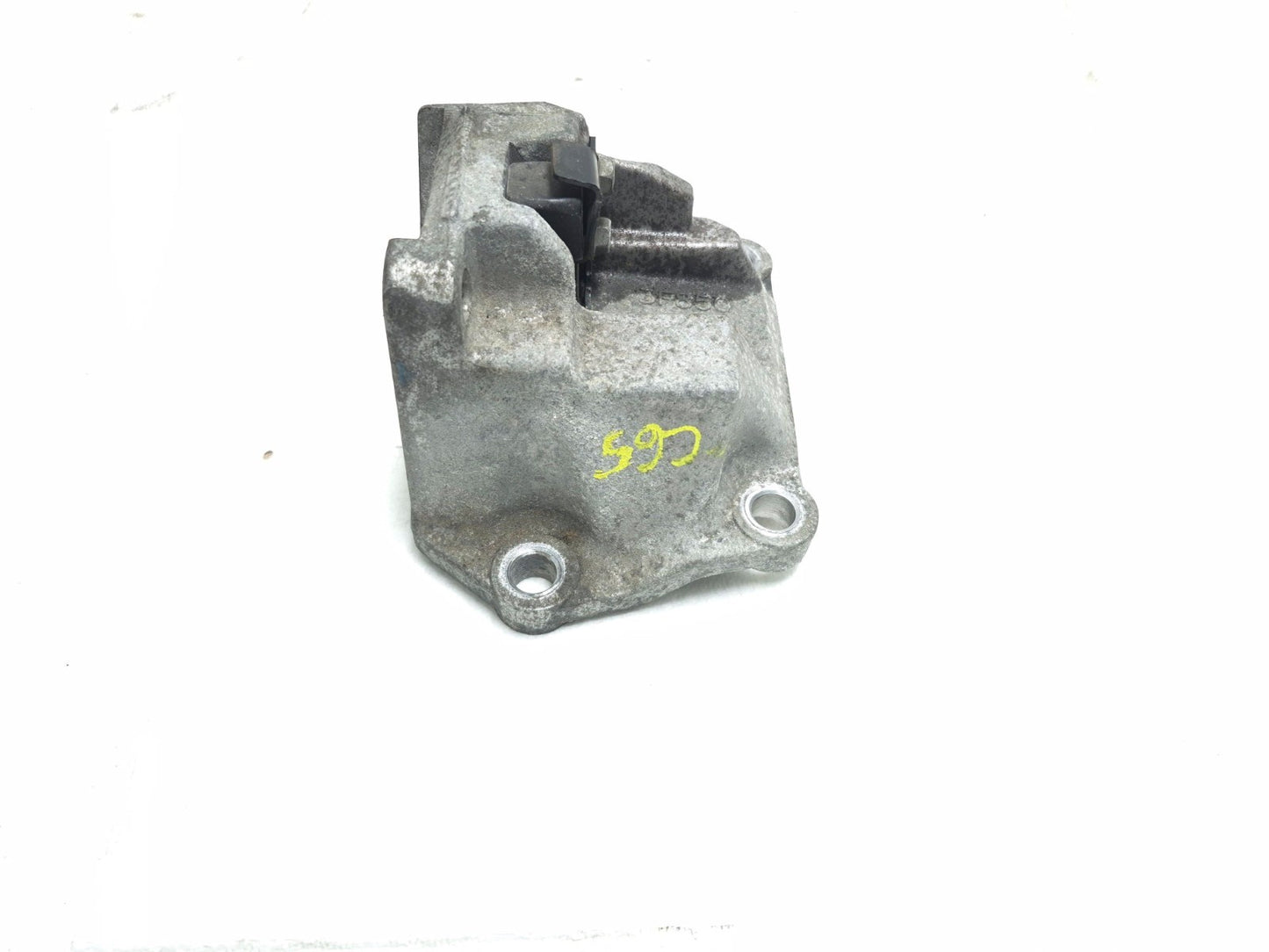 2019 Hyundai Kona Automatic Transmission Mount Bracket OEM