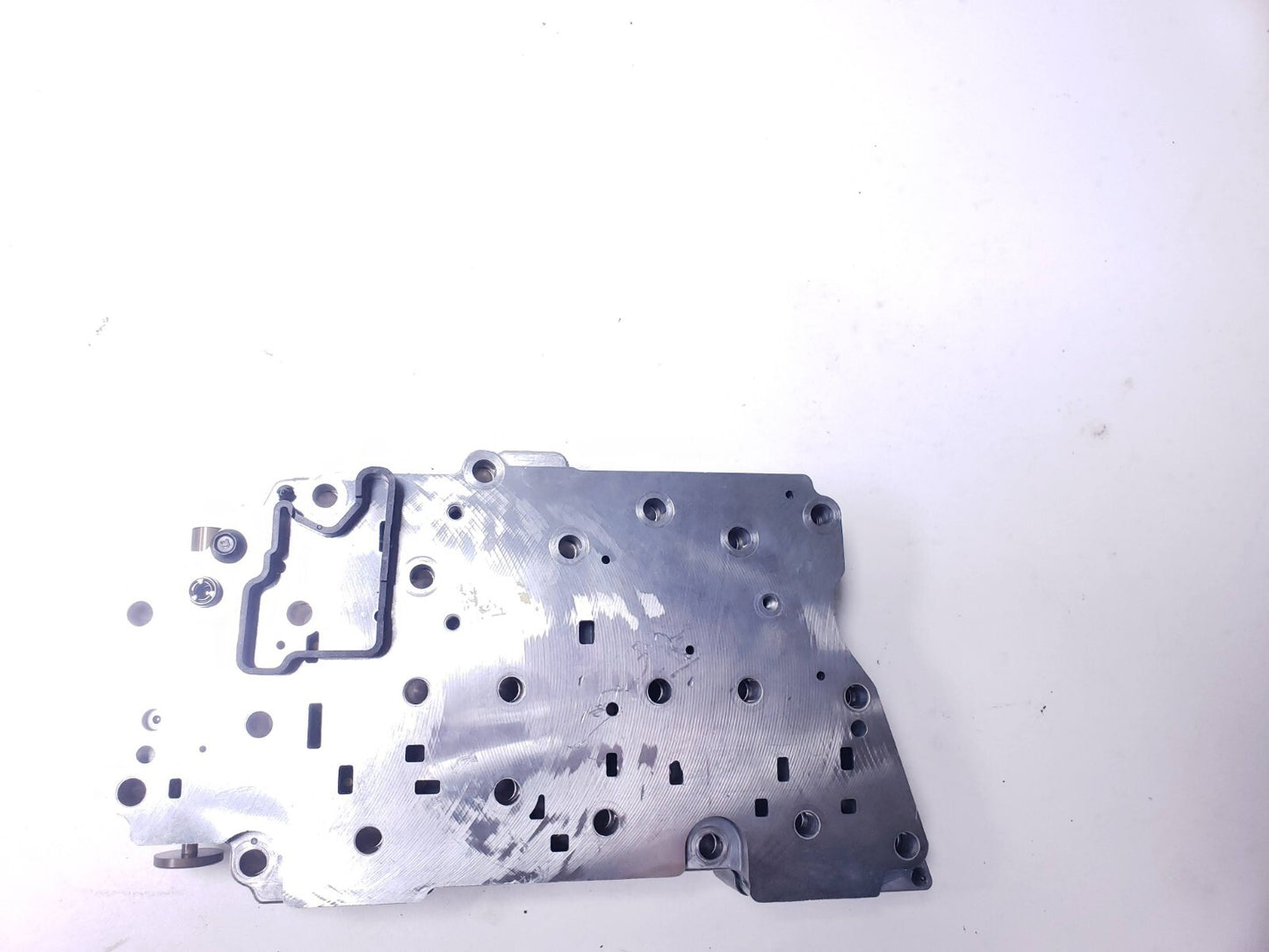 15 16 17 GMC Terrain 2.4l Auto Transmission Valve Body OEM 14k Miles