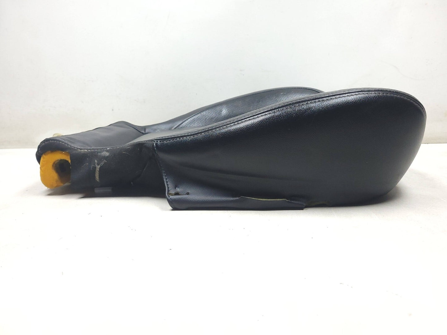 2009 Mitsubishi Outlander Front Passenger Seat Lower Cushion OEM