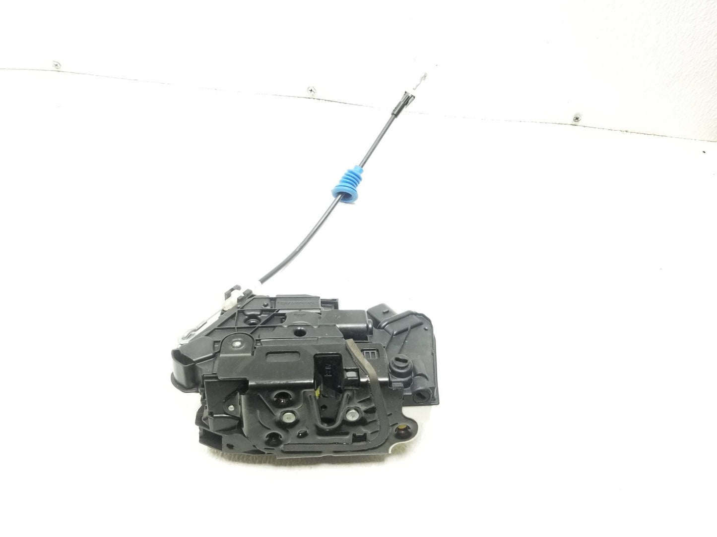 2012 Volkswagen Cc Door Lock Actuator Rear Passenger Side Right OEM